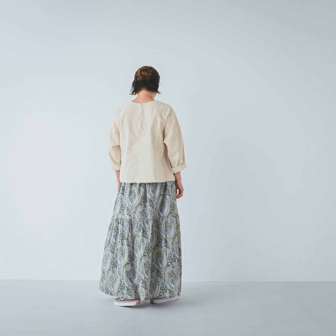 着用レビュー】2サイズ展開の「リバティプリントのティアードスカート