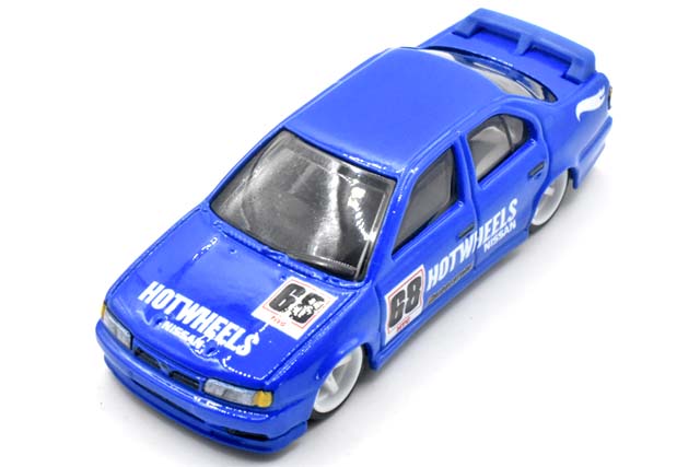 ホットウィール ブルーバード '94 日産 プリメーラ 10台 ホット