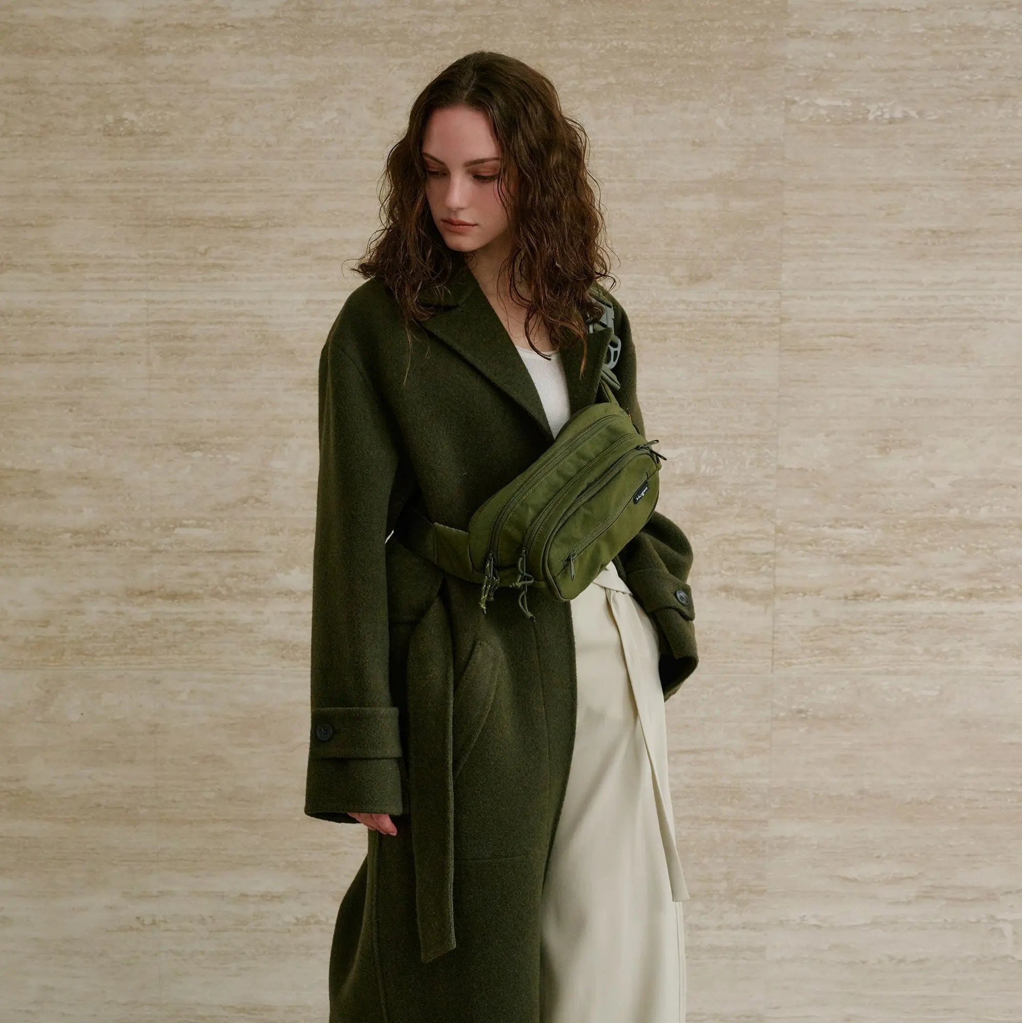 ヒップシート（カーキ）Hugoo®︎（ハグー）公式｜世界中のデザイン賞