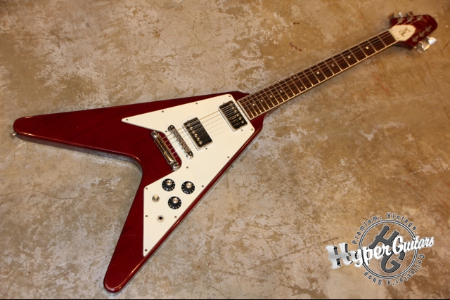 Gibson '81 Flying V - チェリー - ハイパーギターズ Hyper Guitars