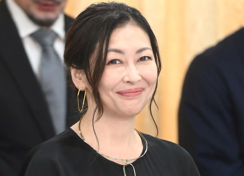 大人気の「ネオ昭和」インフルエンサー 中山美穂さん急逝に絶句 死去