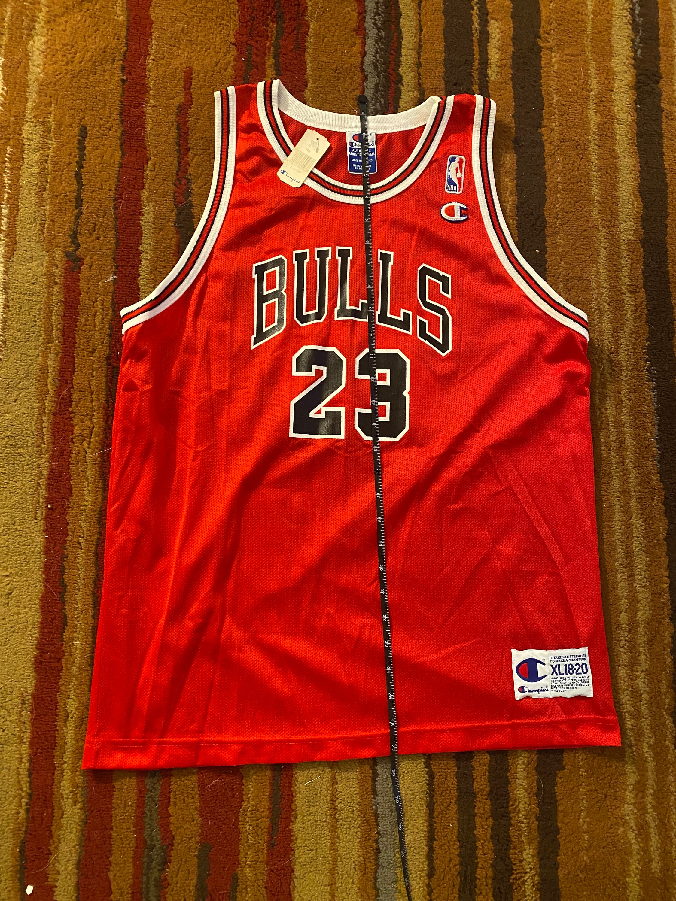 NEW! Vintage 90s Michael Jordan Chicago Bulls Champion Jersey W