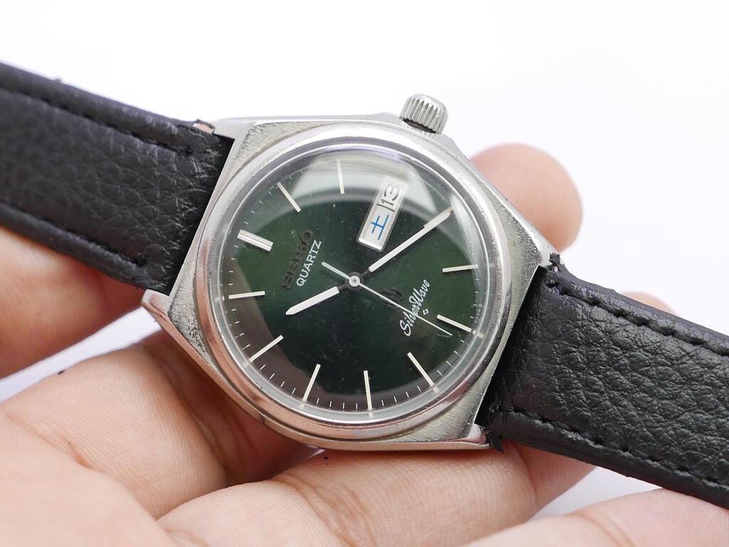 Vintage Seiko Silverwave 8229 8000 Green Dial Men Quartz Watch