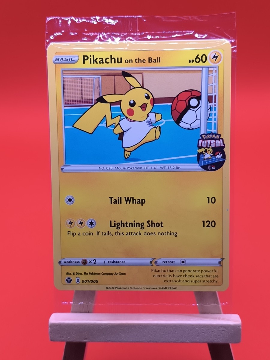 Pikachu On The Ball 001/005 Special Futsal Promo Pokemon Card New