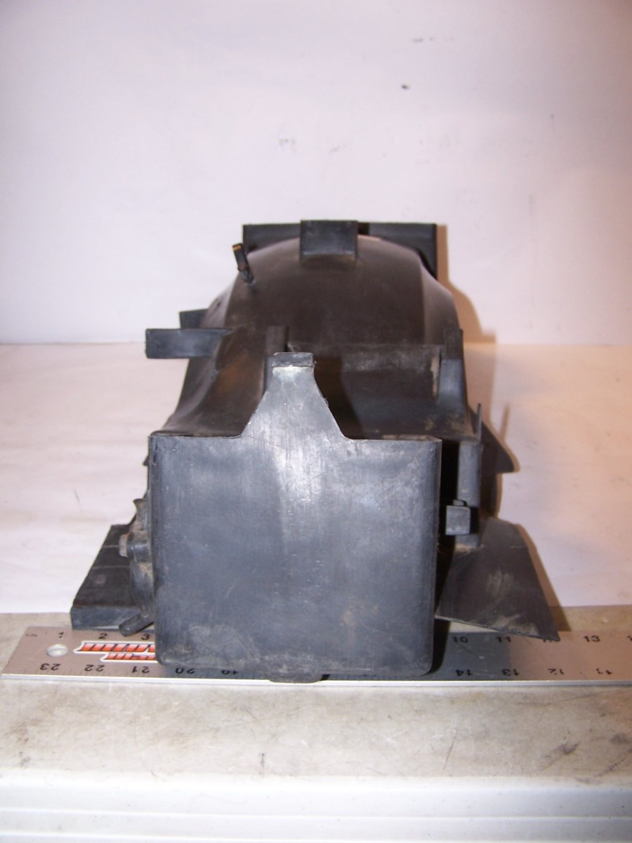 KAWASAKI ZX11 REAR FENDER A 35023-1257 ZX 11 ZX-11 NINJA 1990 90