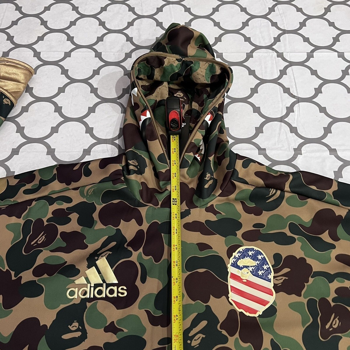 A Bathing Ape x Adidas SB Shark Hoodie Full Zip Camo Men's Size
