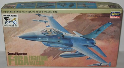 Hasegawa: General Dynamics F-16A Fighting Falcon 1:48 Complete kit