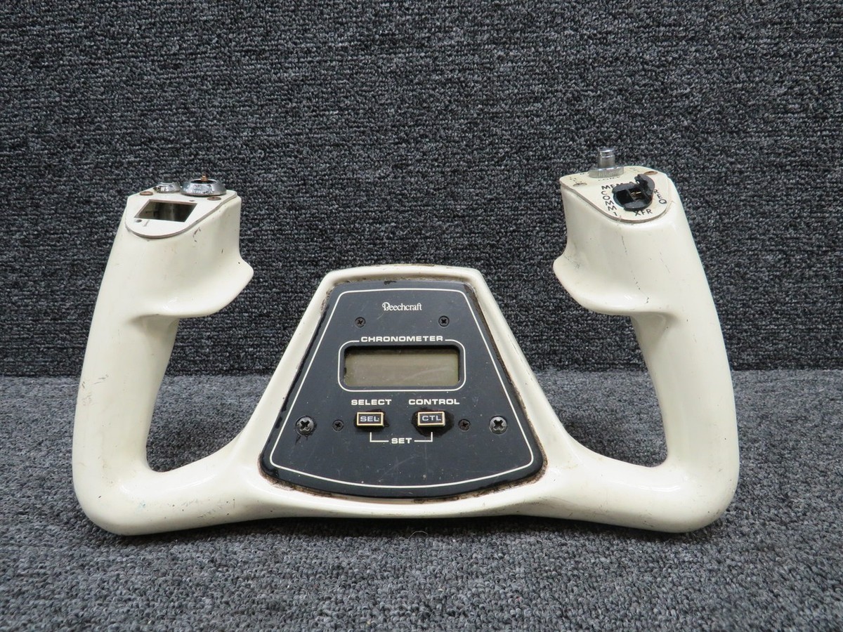 60-524080-3 Beechcraft A36 Pilot Control Yoke (Worn) | eBay