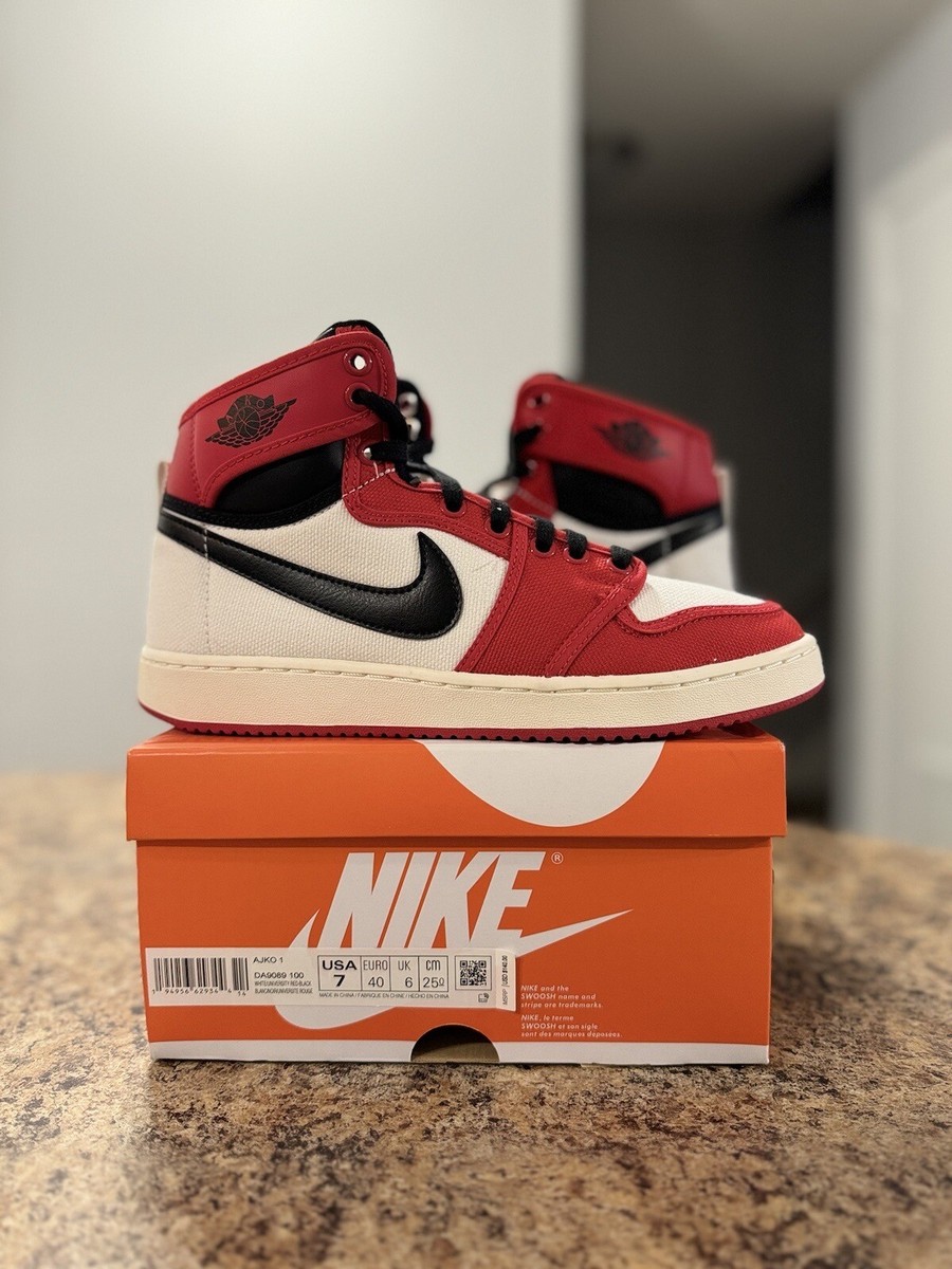 Jordan 1 Retro AJKO CHICAGO DA9089-100 Size 7 Men's/8.5 Women's