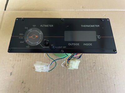 Toyota Land Cruiser 70 series FJ70 LJ78 Altimeter and Therometer