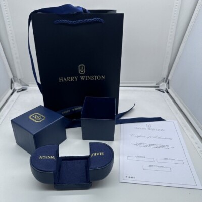 Harry Winston Ring/ Pendant & Earrings Jewelry case with Shopping