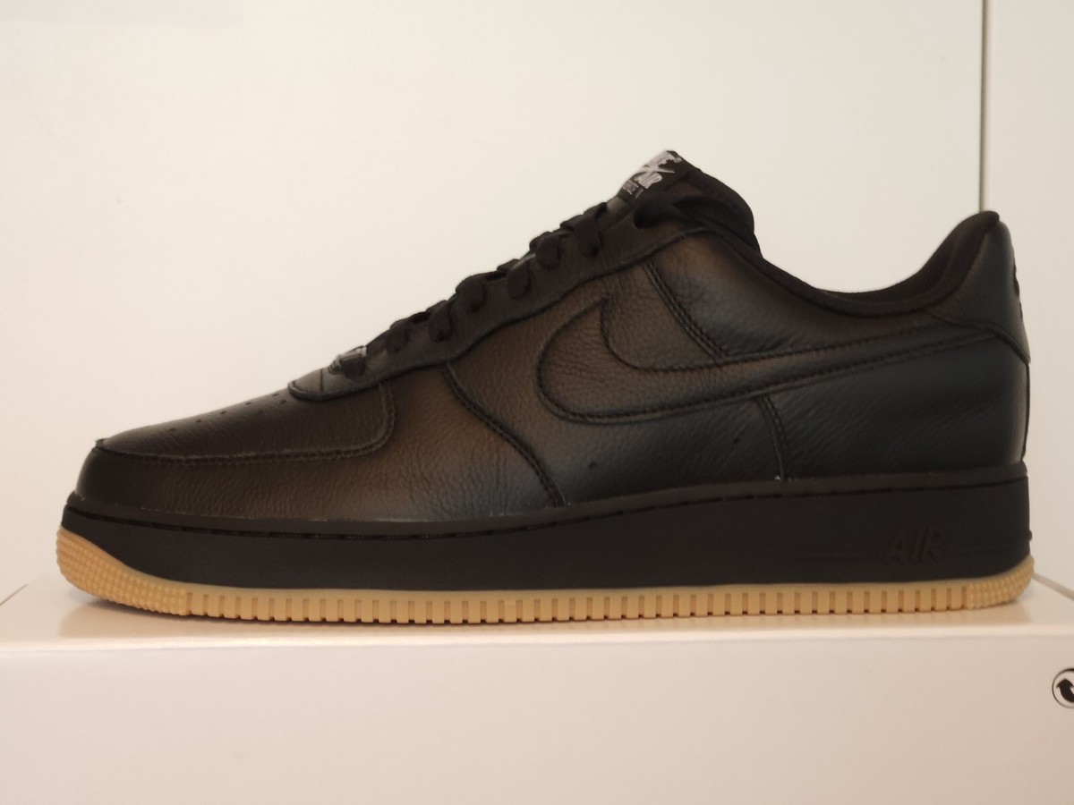 Nike Air Force 1 Low PRM. Leather Black Gum Sole Triple Black Nike