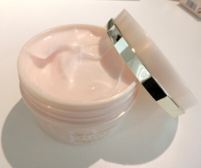 Cle de Peau Beaute Body Cream 200g Retexturizing Pour Le Corps