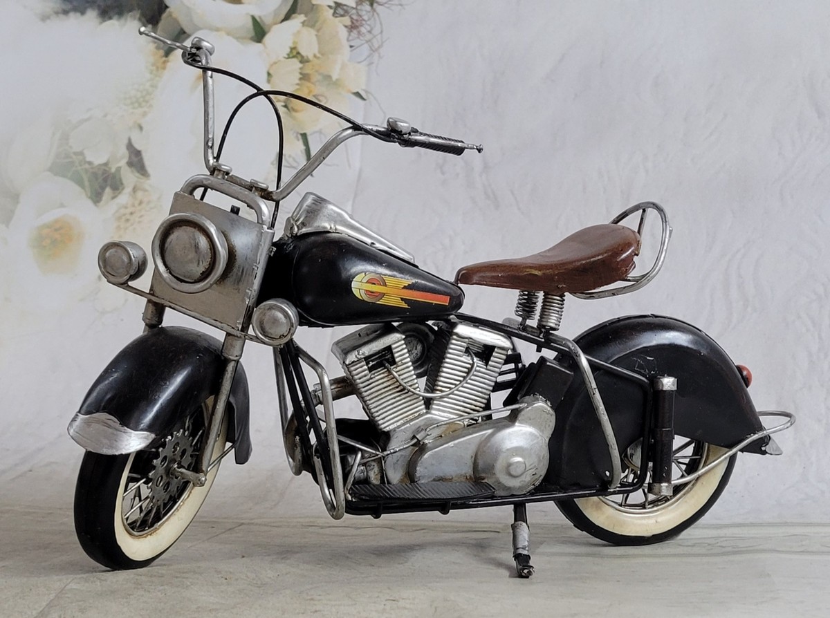 Indian Chief ヴィンテージ バイク テール ライト 1947 Indian Chief