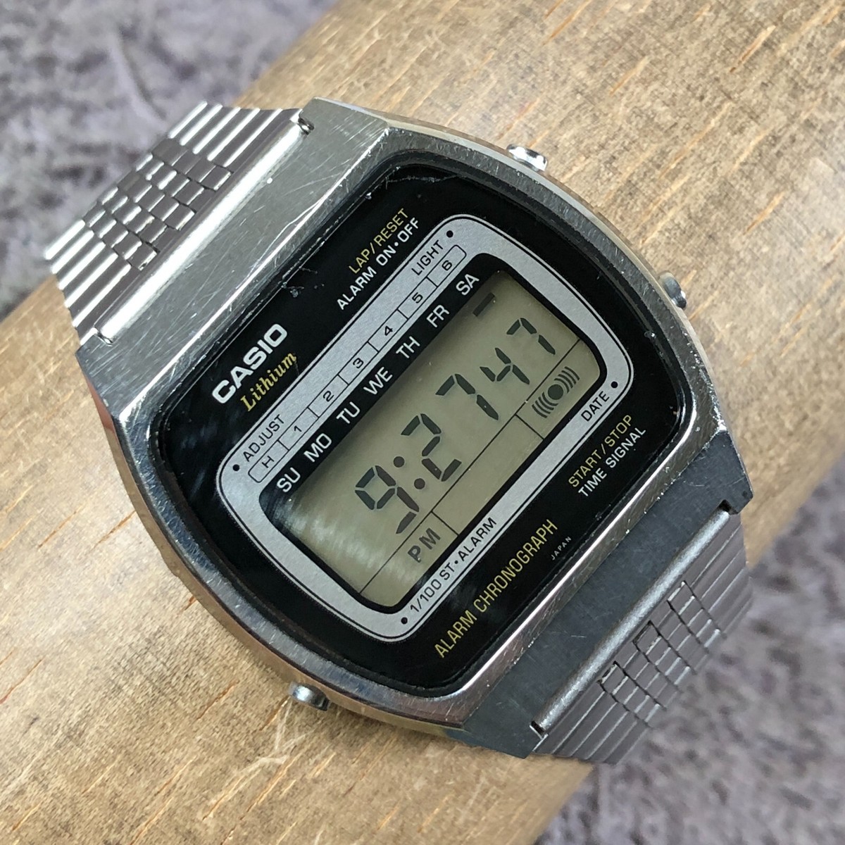 Vintage Casio Casiotron Men 81CS-36 Silver Tone Quartz Digital