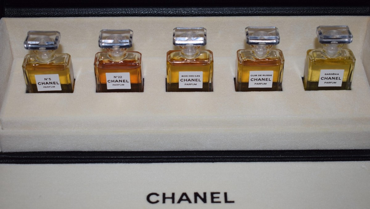 5pc Chanel Fragrances Of The 20s Mini Parfum Gift Set Cuir de