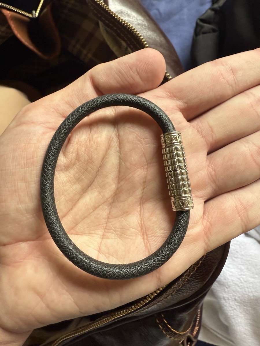 Authentic Louis Vuitton Black Damier Graphite Canvas Digit Silver