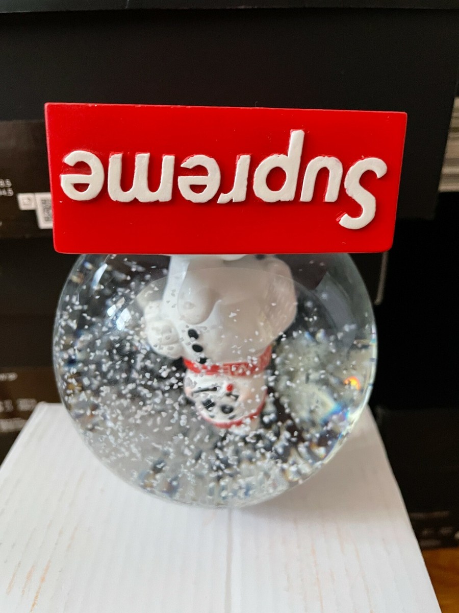 Supreme Snowman Snowglobe Cigarette BRAND NEW Red White Fall