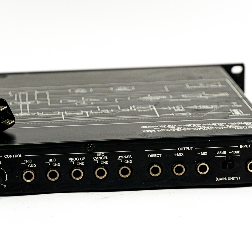 Korg SDD-2000 Vintage Rackmount Digital Delay & Sampler 12-Bit