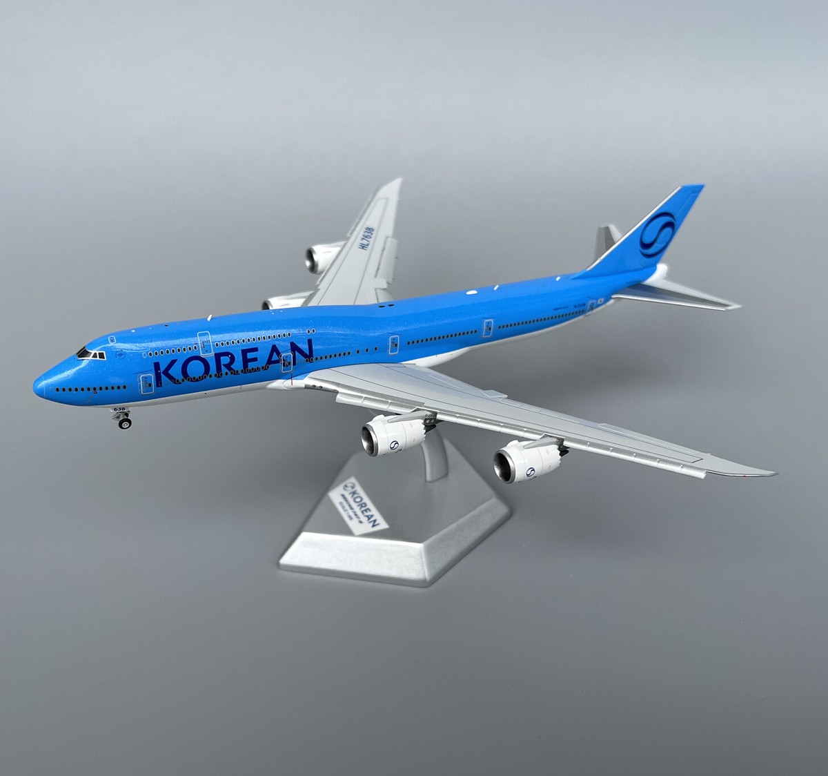HX Models 1/400 Korean Air Boeing 747-8i HL7638 Finished Aircraft