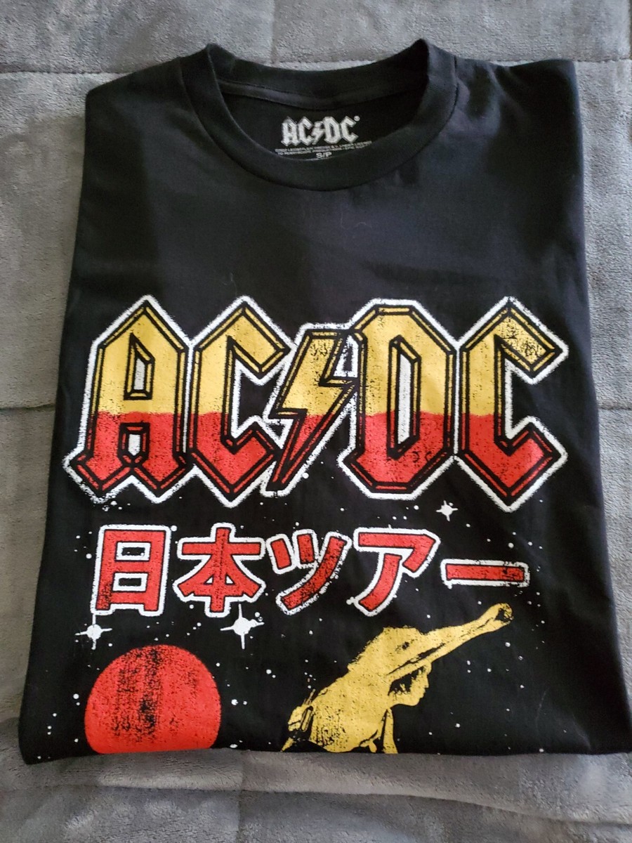 AC/DC NWOT Retro Japan Tour 1981 Vintage Graphic Black Short