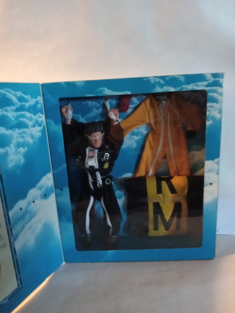 G.I. Joe U.S. Army Golden Knight Parachute Team FAO Schwarz