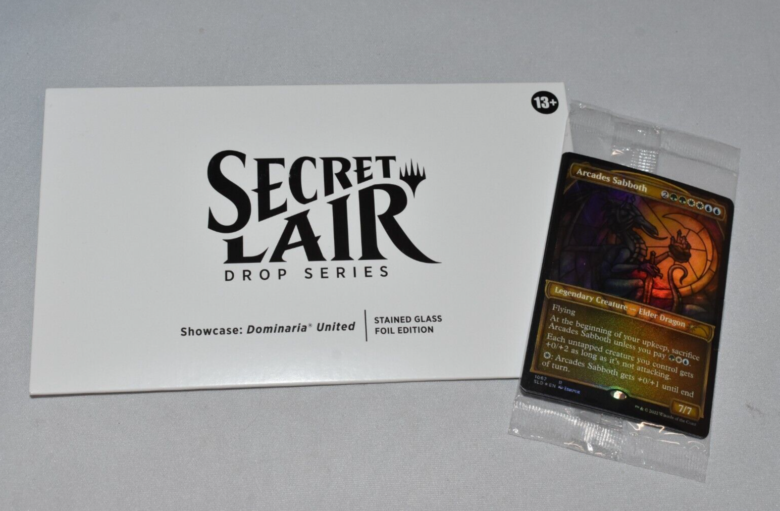 MtG Secret Lair Showcase : Dominaria United Stained Glass Foil