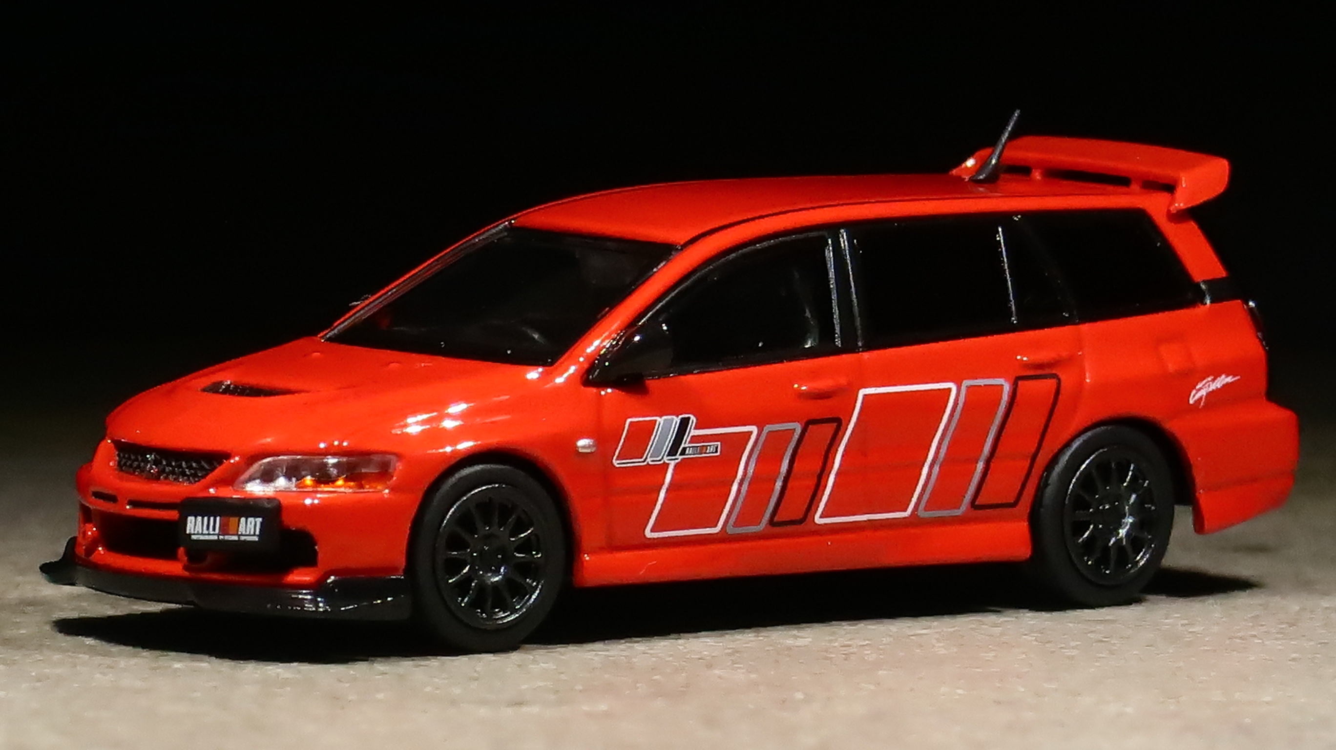 モデルインプレッション】 INNO Models 1/64 Mitsubishi Lancer