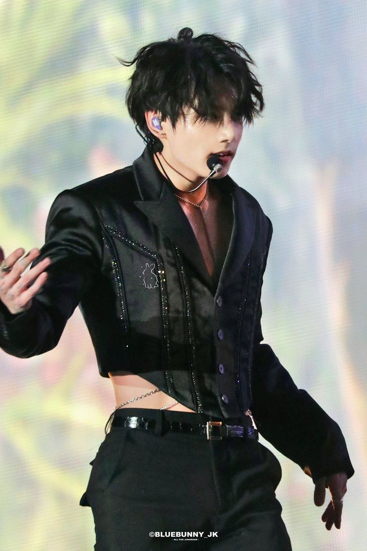 Jungkook x PTD on Stage in LV 220415