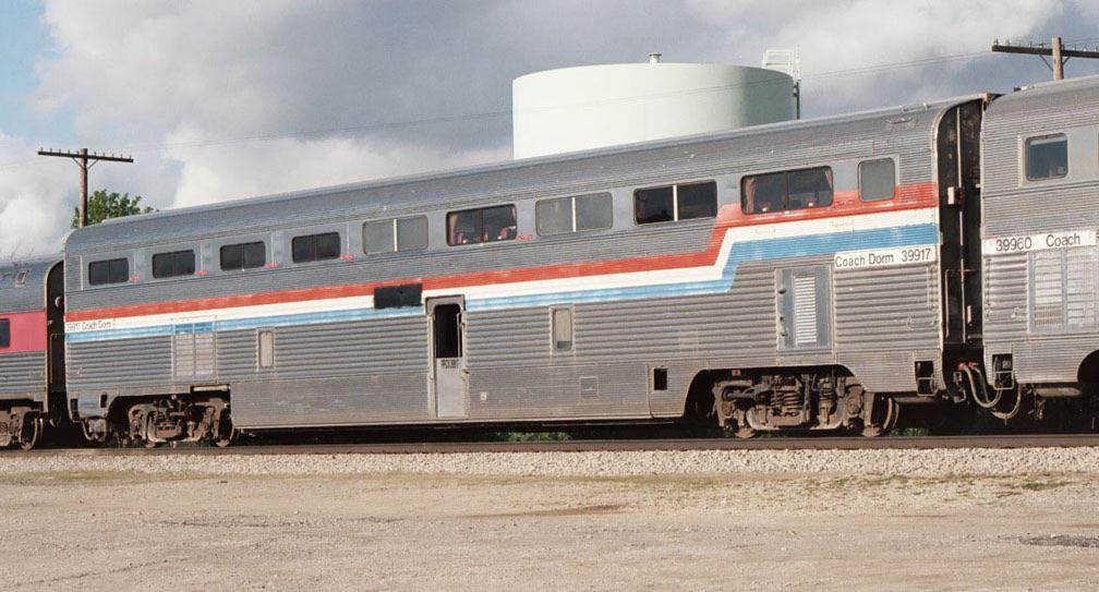 鉄道模型 INTER MOUNTAIN Step Up Hi Level Coach Finally finished