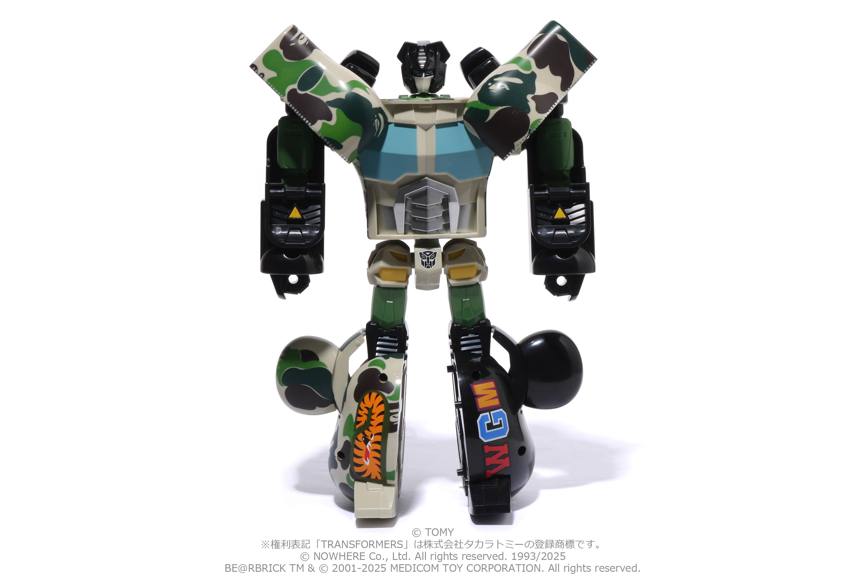 A BATHING APE®︎ × BE@RBRICK × TRANSFORMERS | bape.com