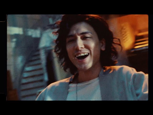 Fujii Kaze - YASASHISA (Official Video) - YouTube