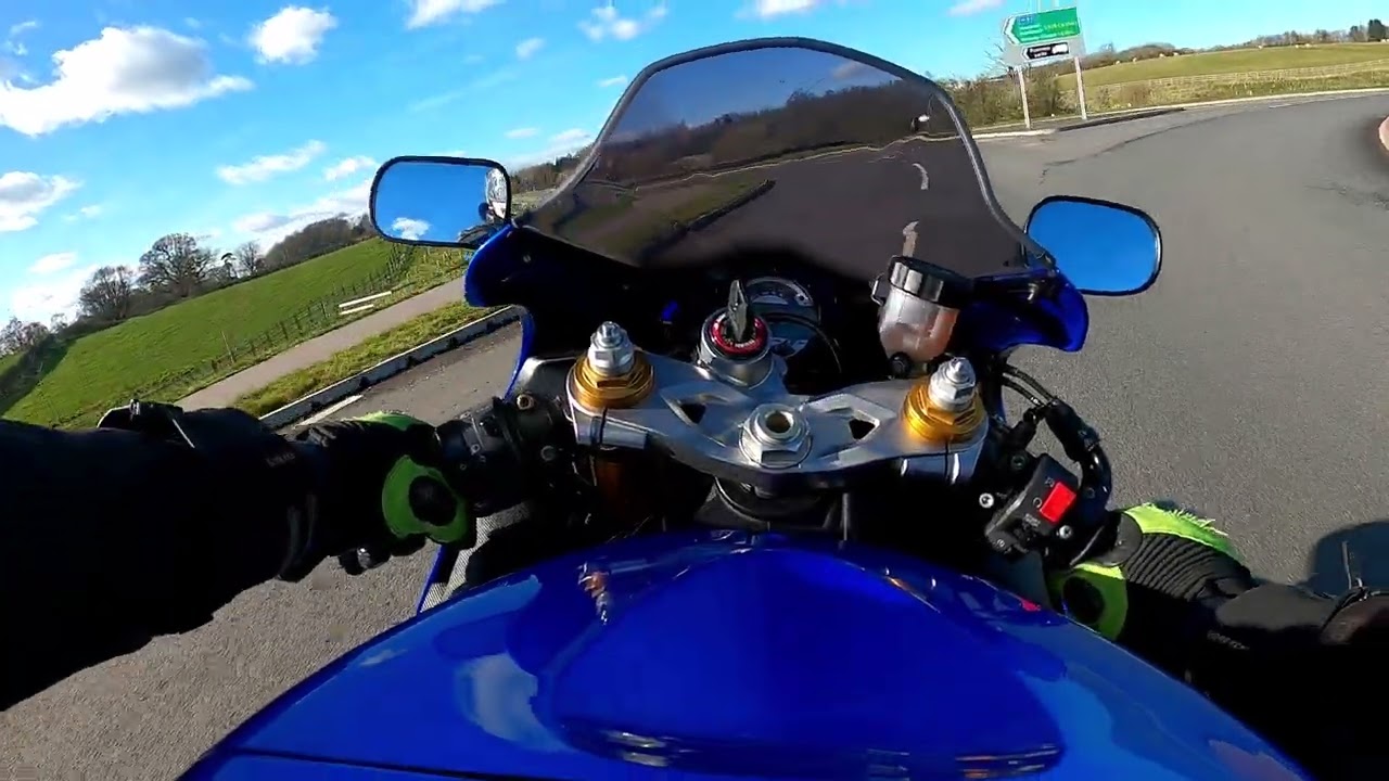 2005 Kawasaki ZX6R 636 Walkaround & Test Ride - YouTube