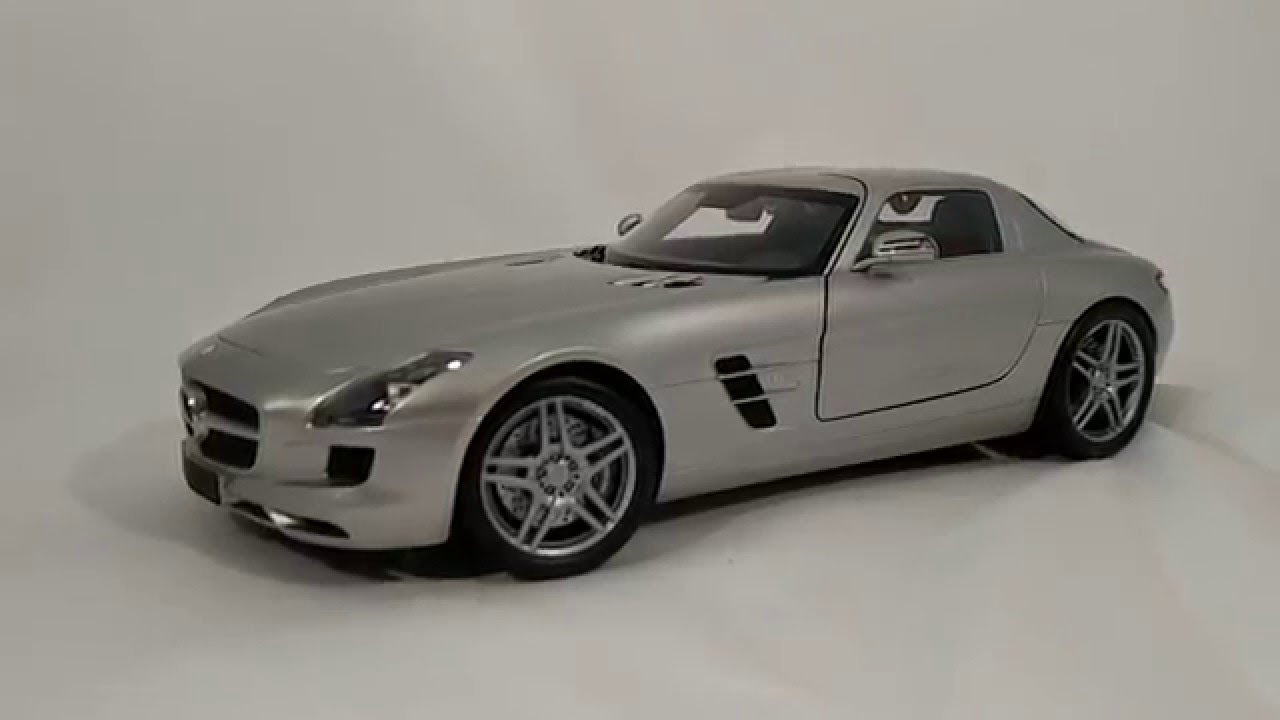 Minichamps 1/18 Mercedes Benz SLS AMG: A Review - YouTube