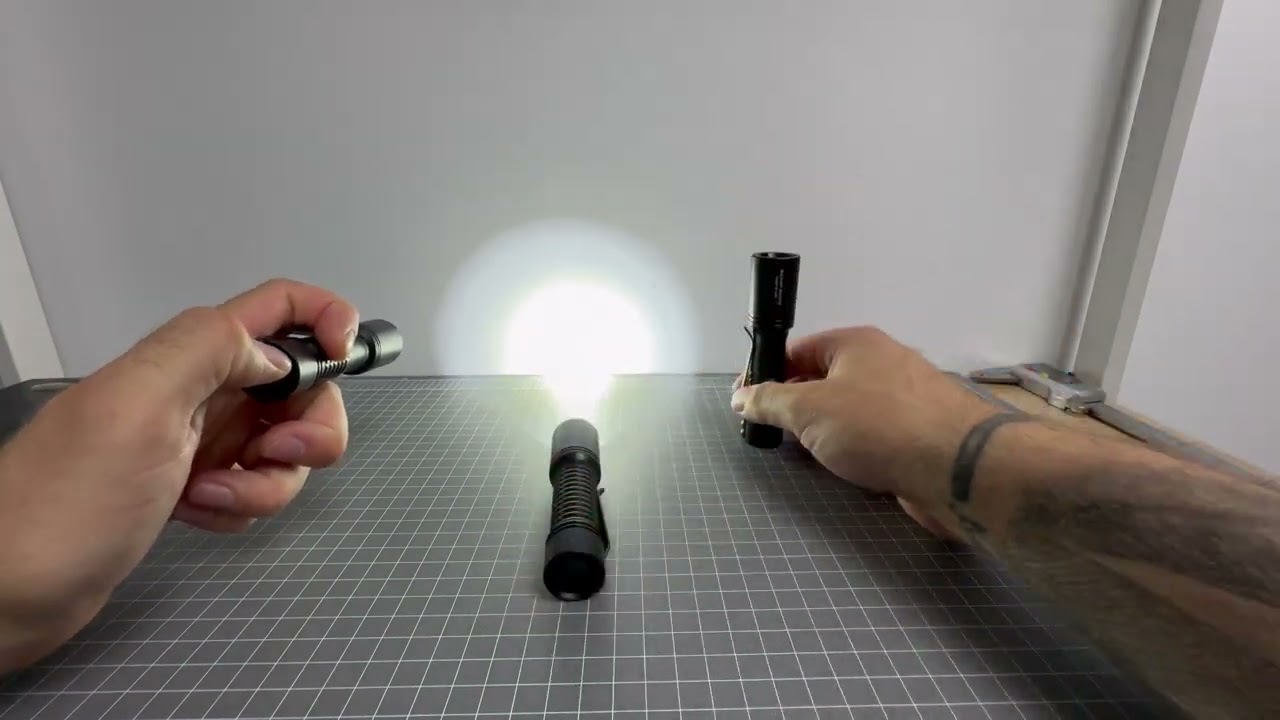 Malkoff New 1AA Body with Nichia Emitters - YouTube