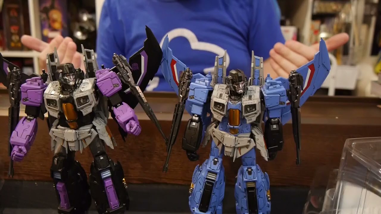 Decepticons attack! We show off Threezero's MDLX Thundercracker