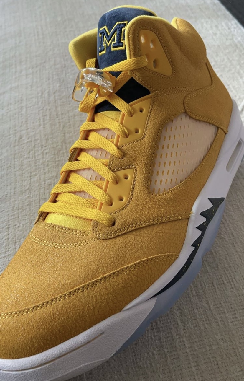 エア ジョーダン5 “ミシガン” PEモデル 新たな画像公開！ | 8469