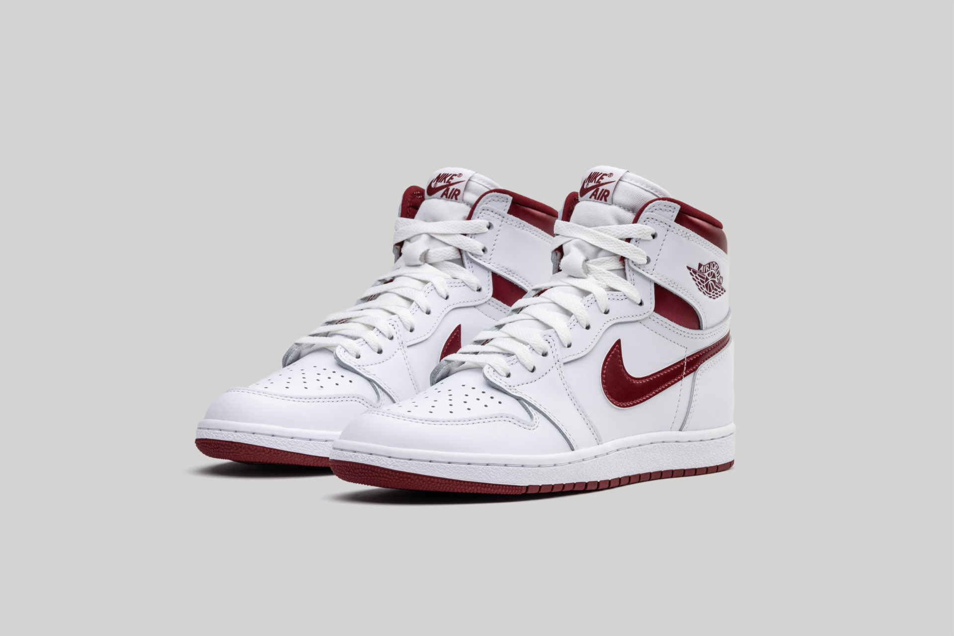 NIKE AIR JORDAN 1 HIGH 85 METALLIC BURGUNDY 6月22日発売予定