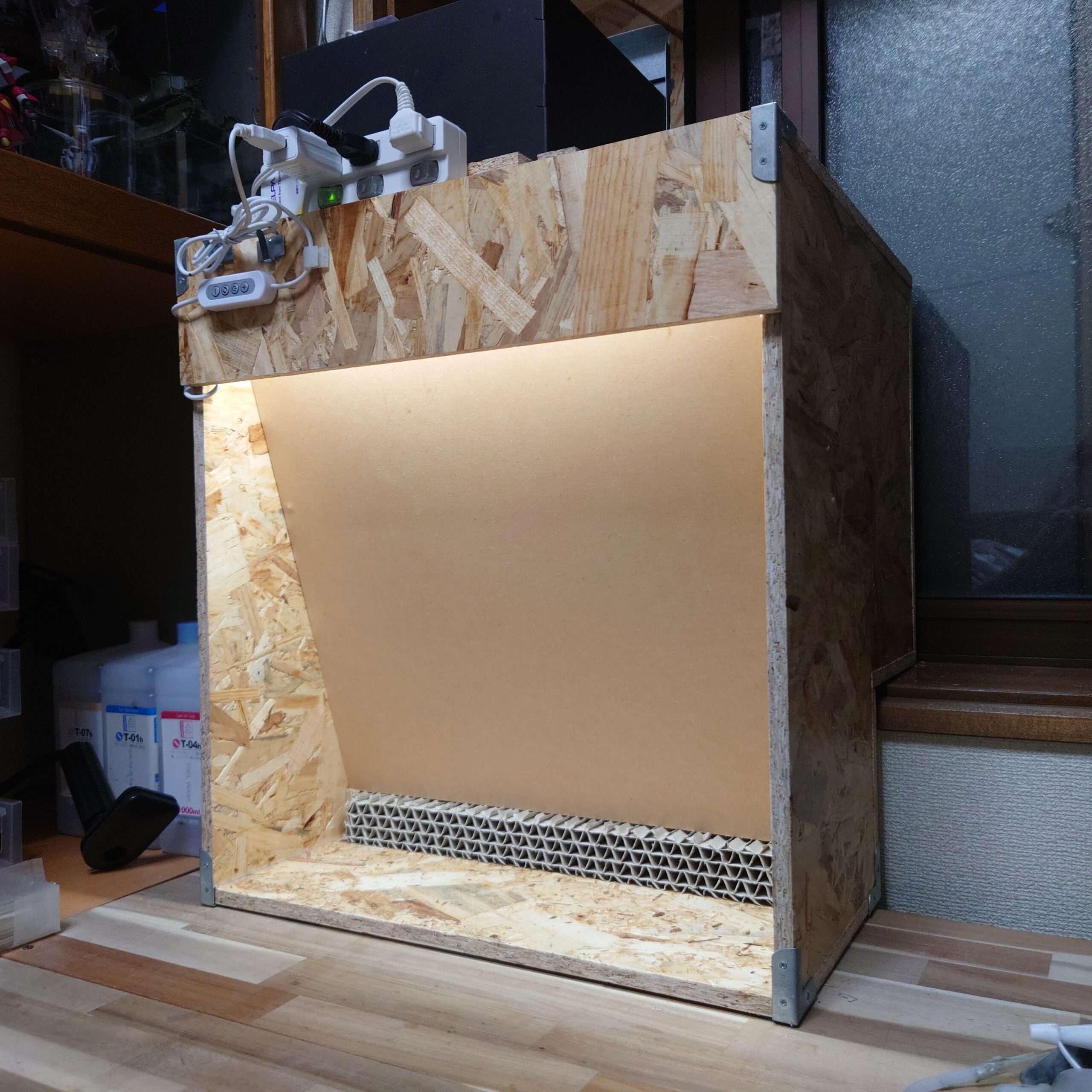 自作塗装ブース六代目、完成しました♪ | プラモデライフ.com