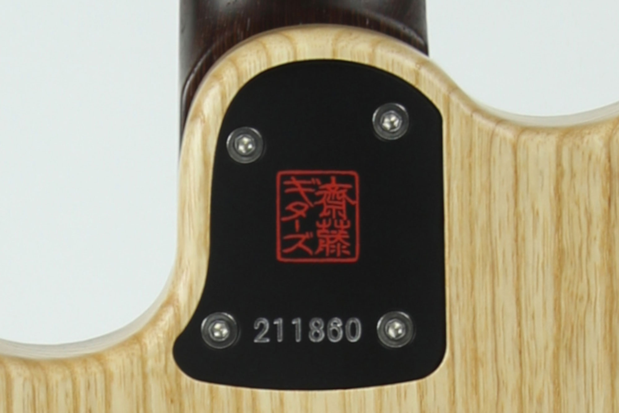Extraordinary Wenge Neck