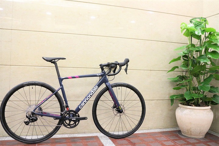 Cannondale】人気の軽量アルミ＋105ディスク！Rapha.カラーのCAAD13