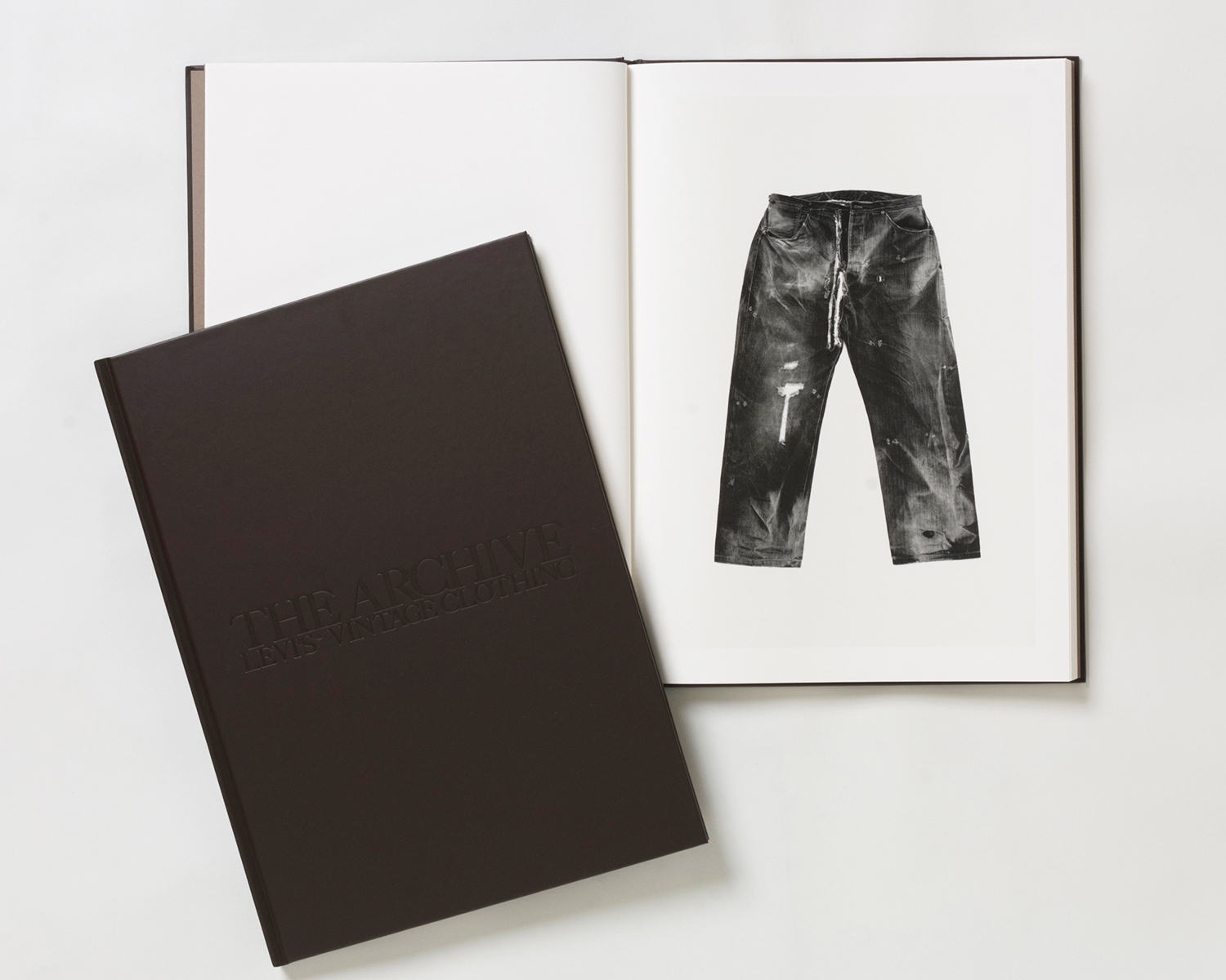 Photo Book, THE ARCHIVES LEVI'S VINTAGE CLOTHING - Ichigo Sugawara