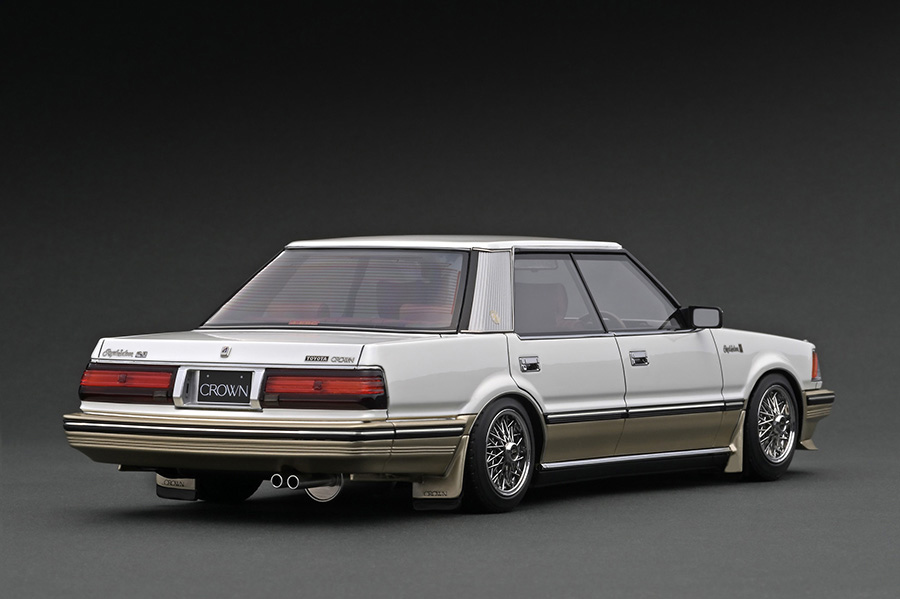 IG2056 1/18 Toyota Crown (120) 2.8 Royal Saloon G Pearl White/Gold