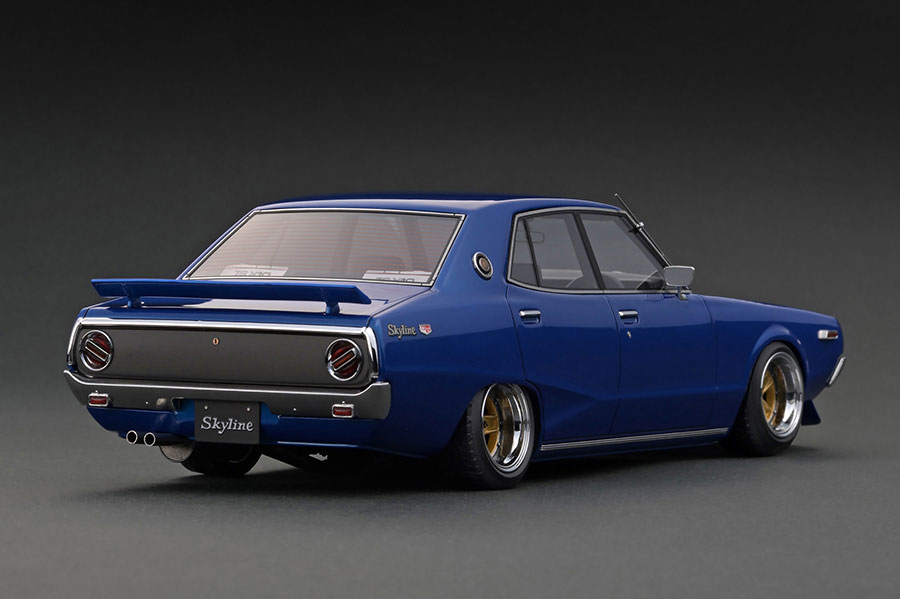 IG3272 1/18 Nissan Skyline 2000 GT-X (GC110) Blue Metallic | LINE