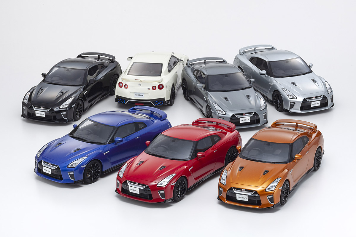 京商samuraiシリーズ最新作！ 1/18スケール「日産GT-Rニスモ2022