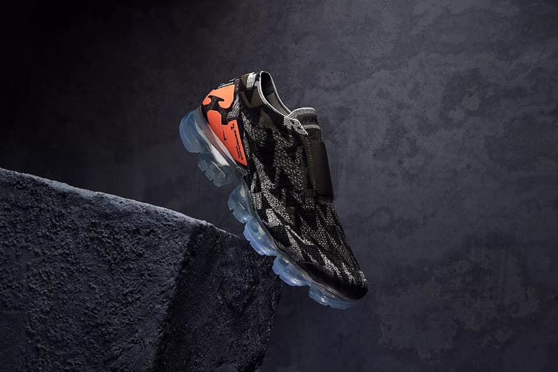 ACRONYM Nike Air VaporMax Moc 2 