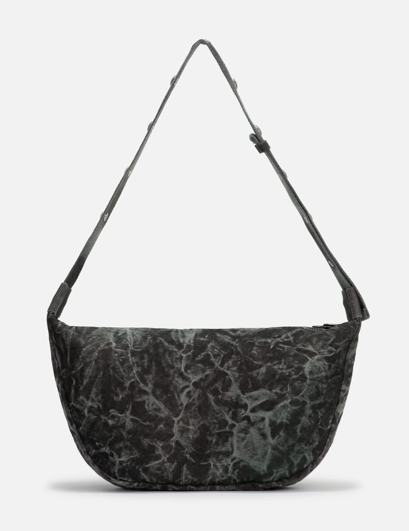 サグクラブ - CAMO SLING BAG | HBX