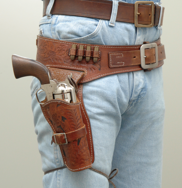 新 WESTERN魂！：ガンベルトの話 早撃ち用編 | ニュース | アームズ