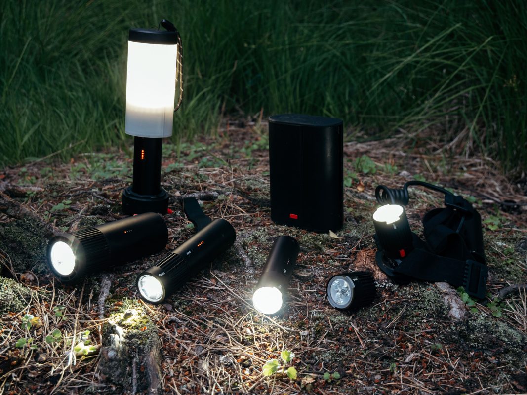 PWR CAMPER FLASHLIGHT 600Lパワー キャンパー フラッシュライト 600