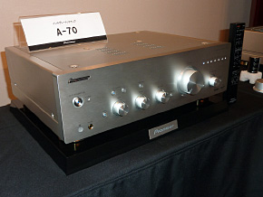 ts_pa70a001.jpg